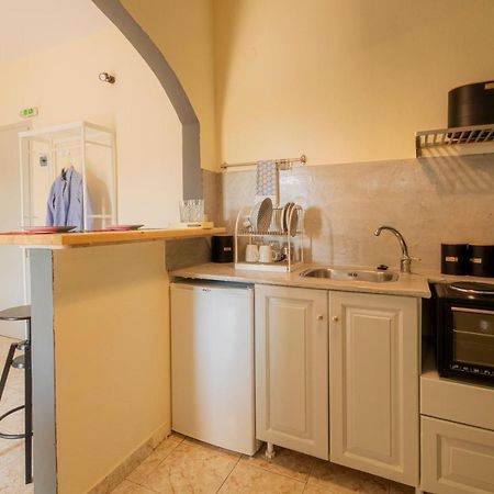 Issos Studios Agios Georgios  Exteriér fotografie