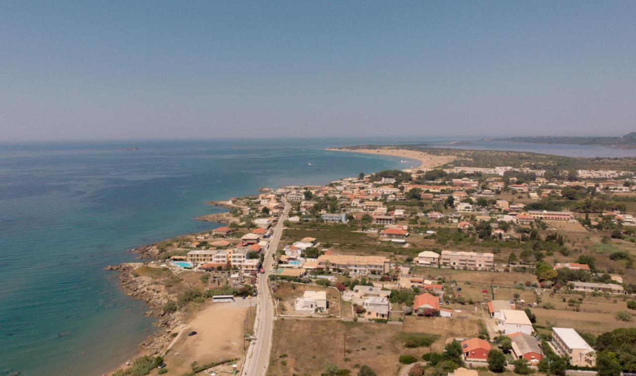 Issos Studios Agios Georgios  Exteriér fotografie