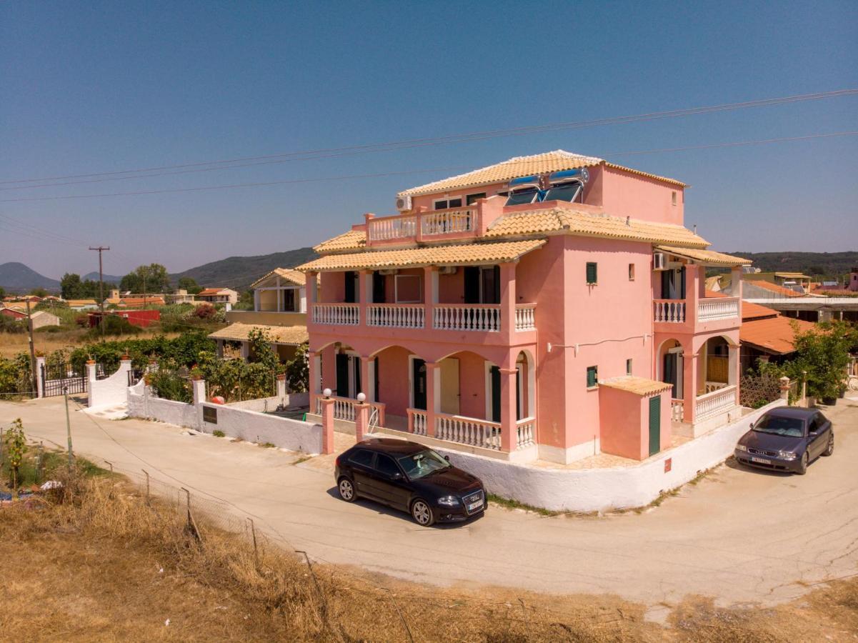 Issos Studios Agios Georgios  Exteriér fotografie