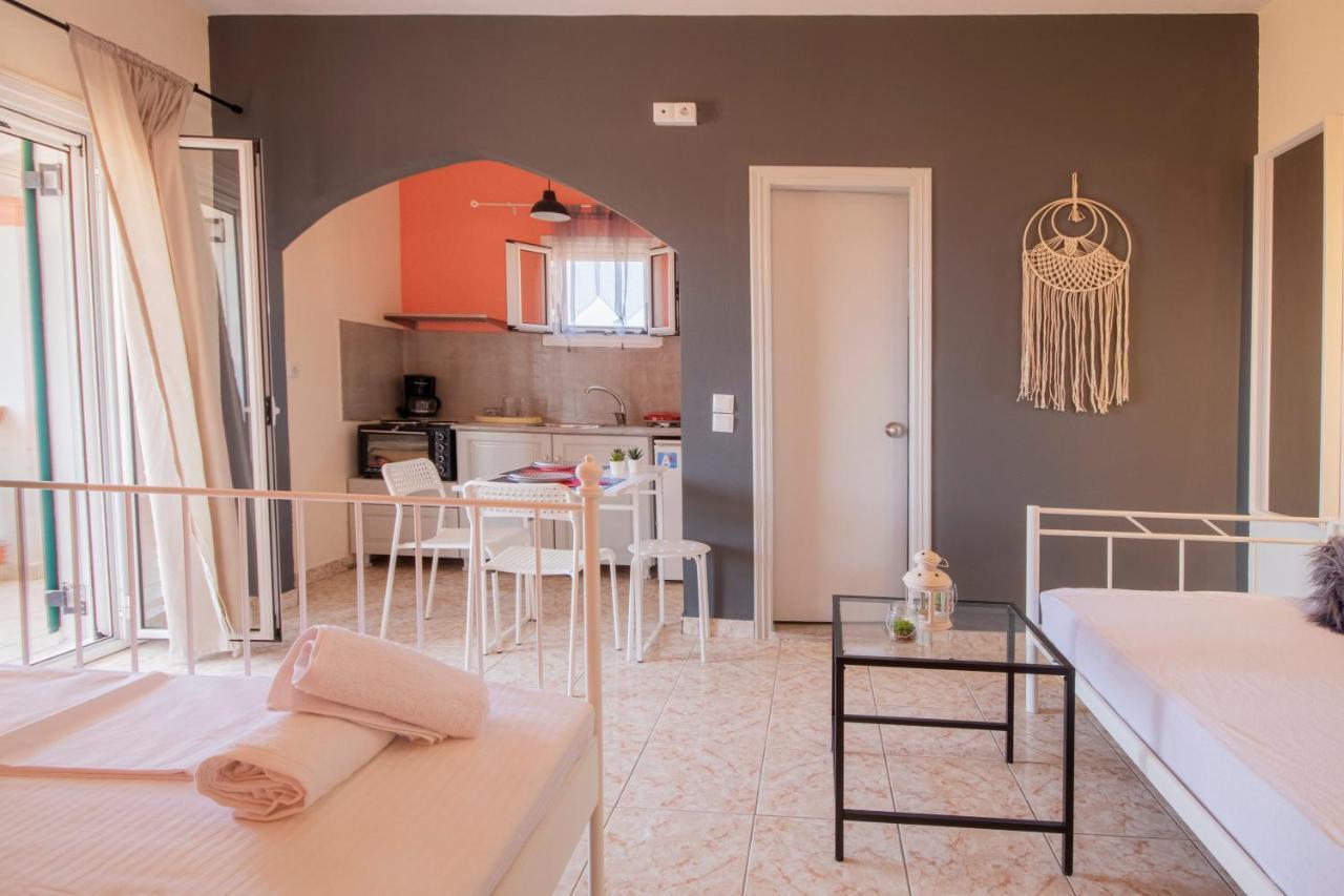 Issos Studios Agios Georgios  Exteriér fotografie