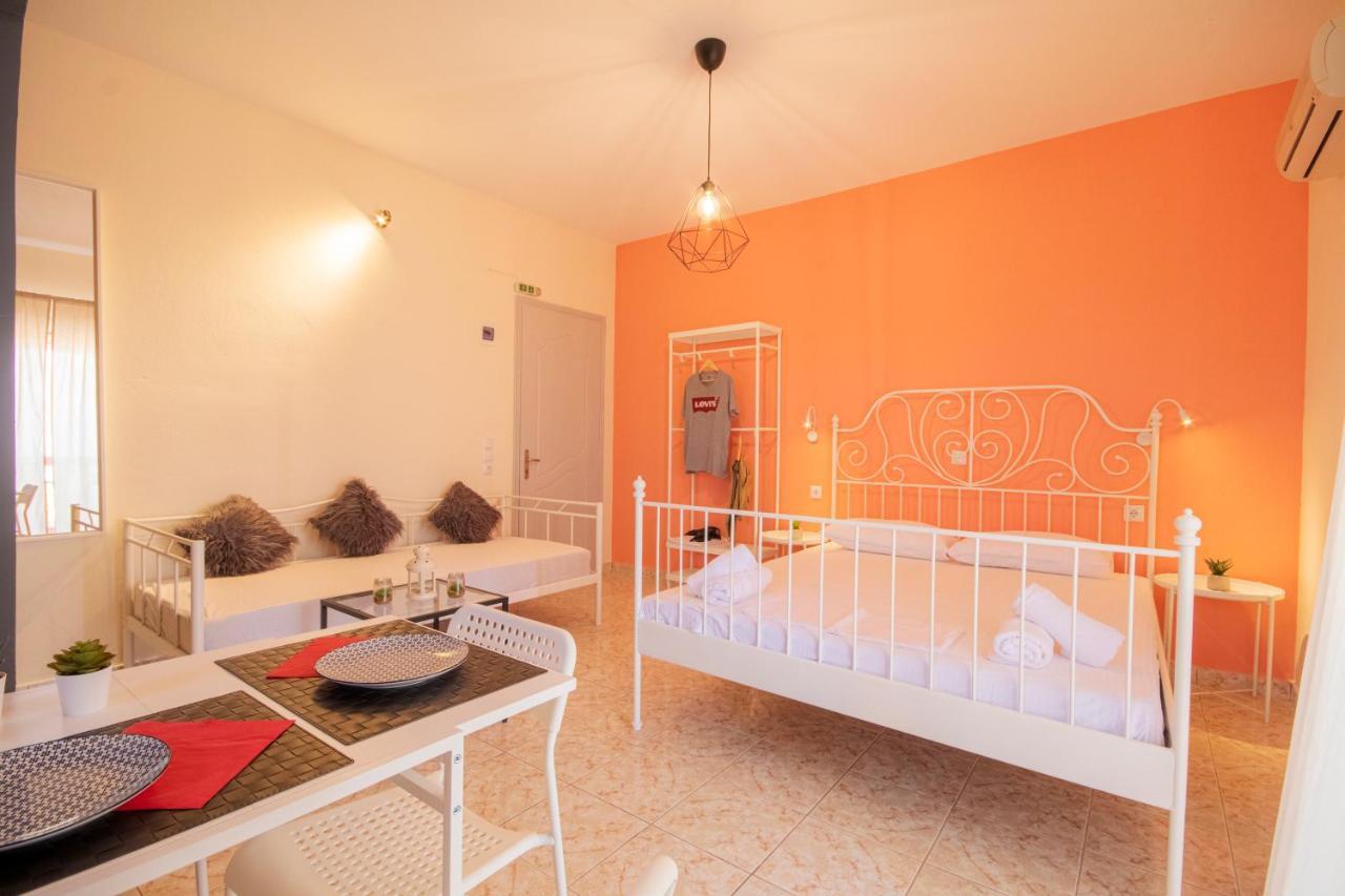 Issos Studios Agios Georgios  Exteriér fotografie