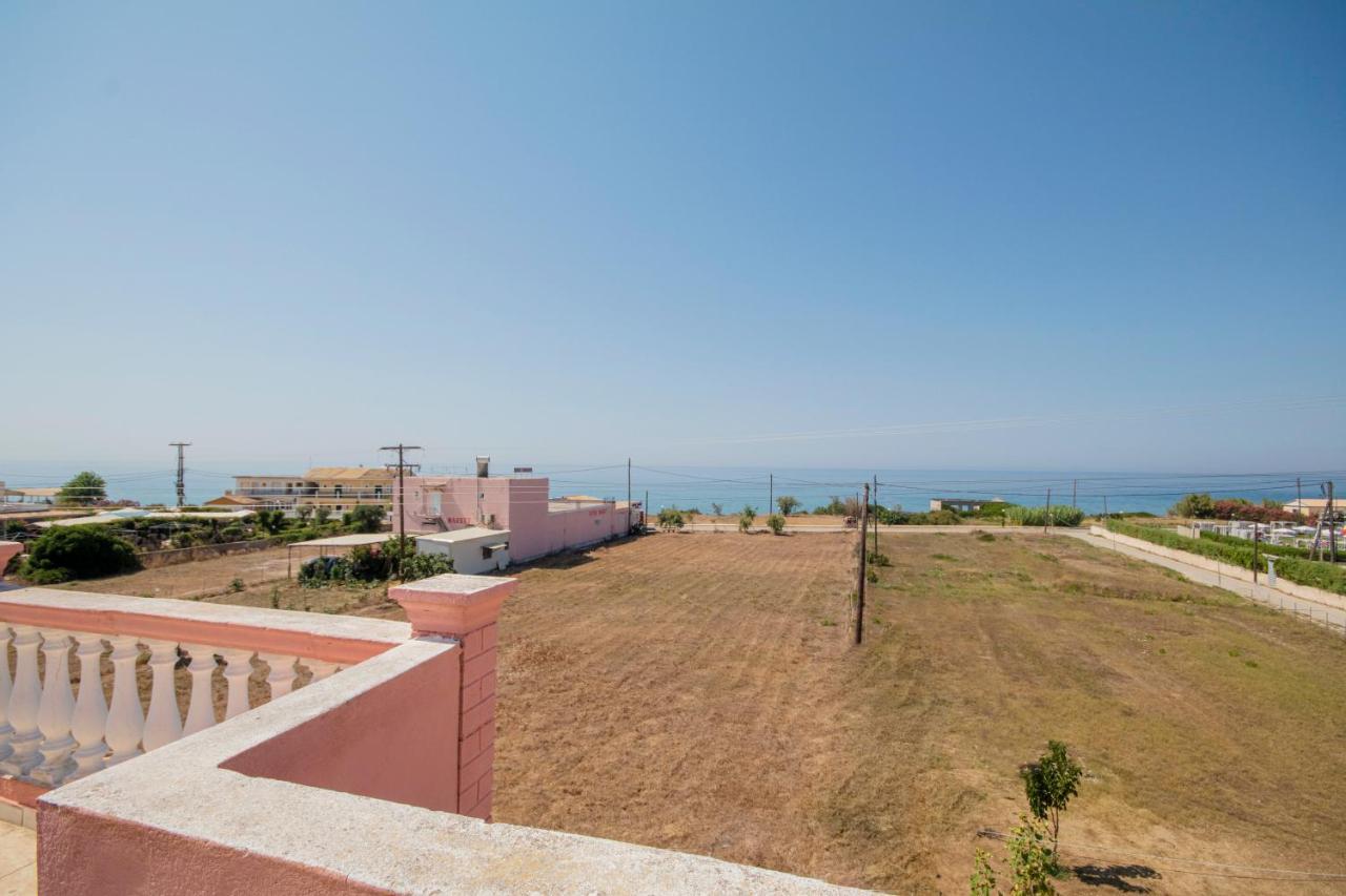 Issos Studios Agios Georgios  Exteriér fotografie