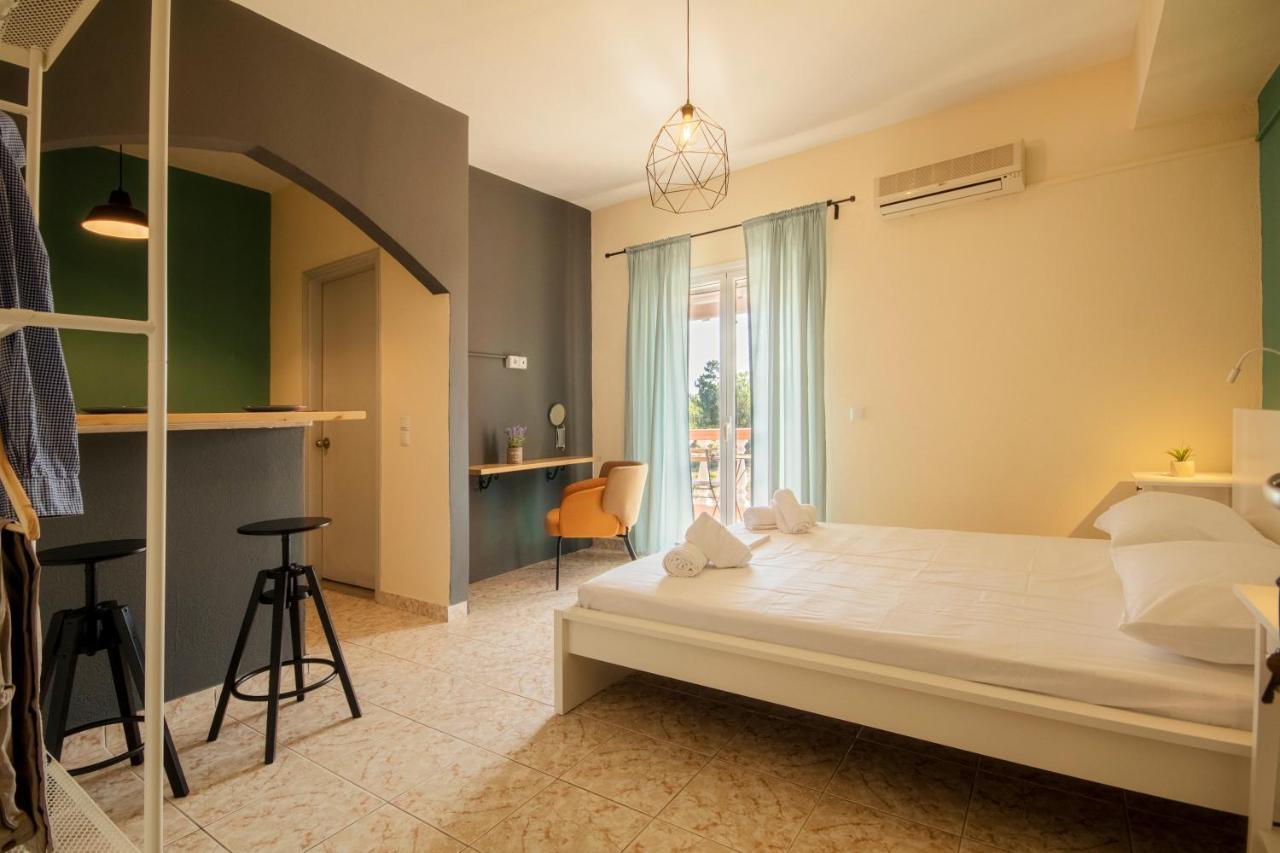 Issos Studios Agios Georgios  Exteriér fotografie