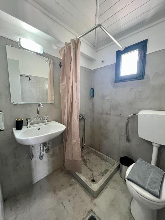 Issos Studios Agios Georgios  Exteriér fotografie