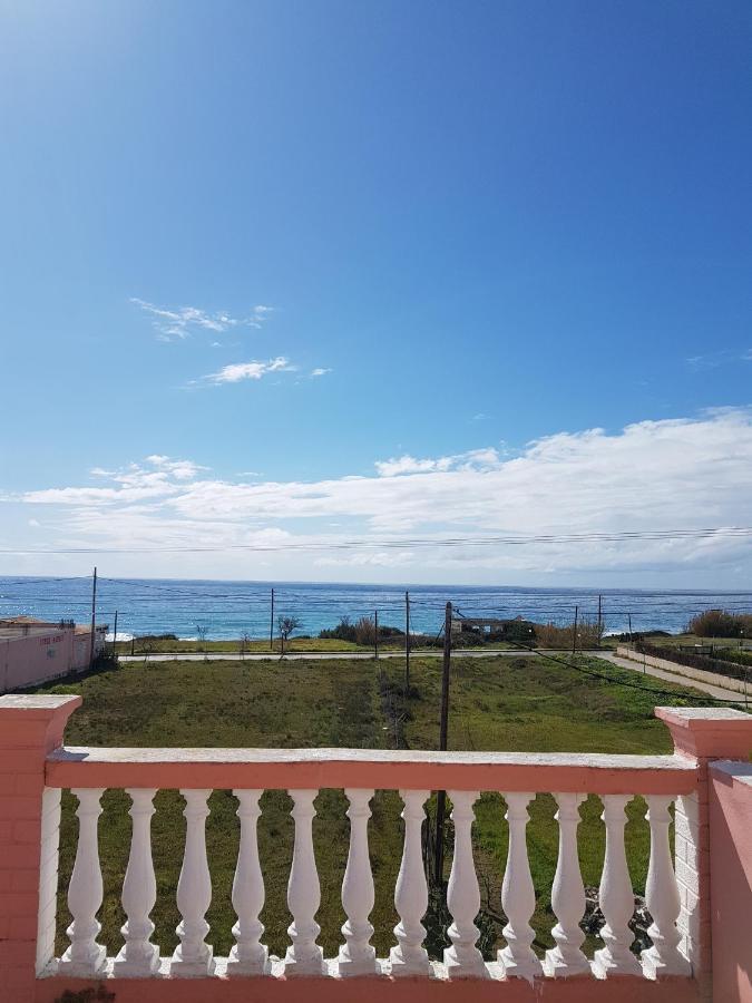 Issos Studios Agios Georgios  Exteriér fotografie